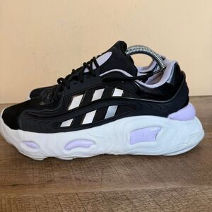 Adidas Womens Oznova chunky Sneaker Core Black/ Matte Silver Size 8 shoes